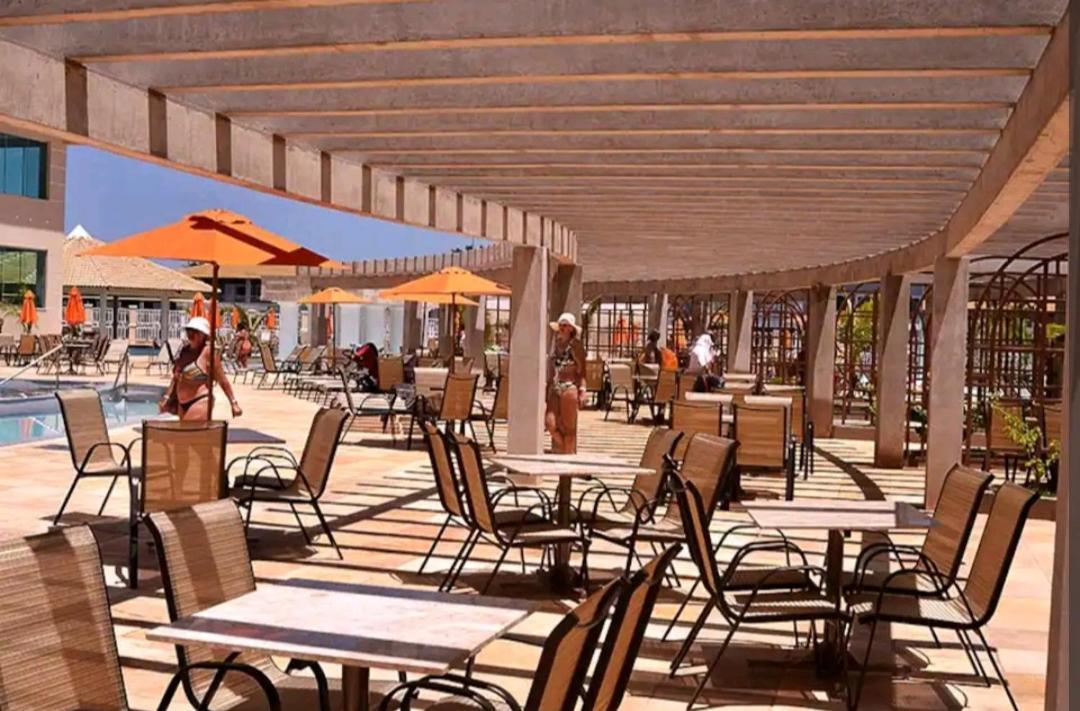 Lacqua Di'Roma Parque Com Parque Aquatico Incluso Na Diaria! Roupas De Cama E Toalhas Nao Estao Disponiveis No Servico, Devem Ser Levado Pelo Hospede! Lägenhet Caldas Novas Exteriör bild